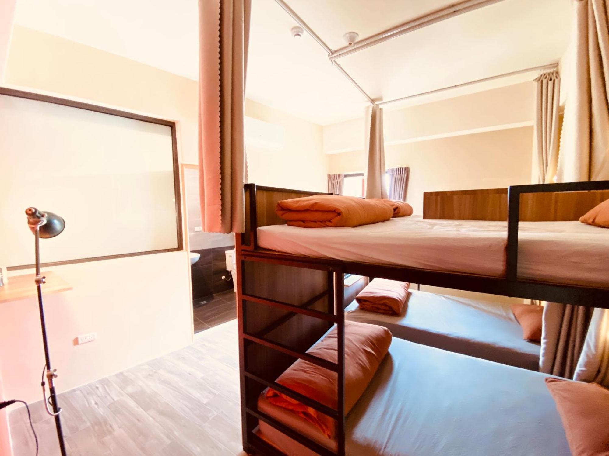 Dreamy Nomads Hostel日月潭背包客 Yuchi Exteriör bild